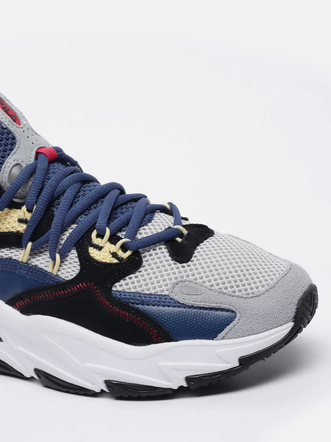 Fila White Ray Tracer Evo 2 Men's Running Shoes
