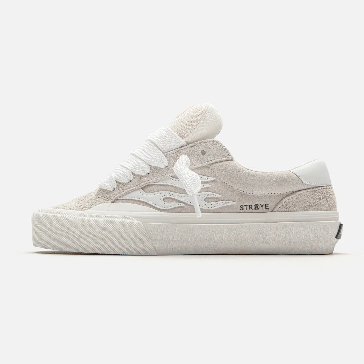 STRAYE Logan Puff Cream Sneakers