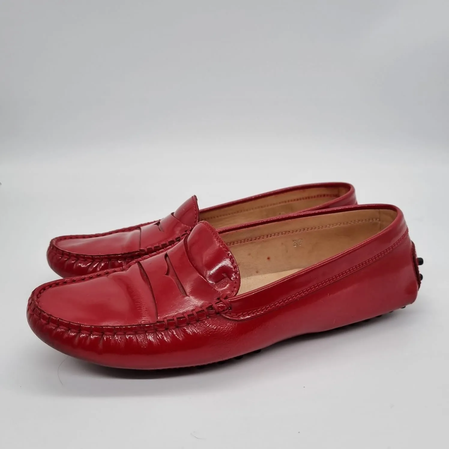 Tod's Gommino Patent Leather Loafers Red Size 37/24,5